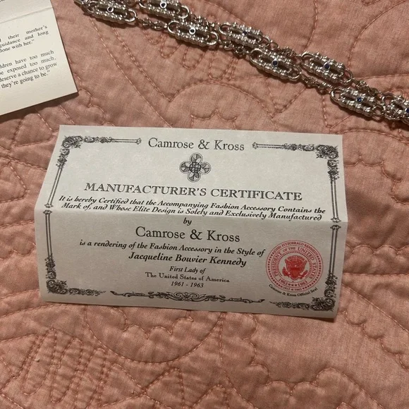 Jackie Kennedy Silver Paperclip Bracelet - Picture 4 of 6